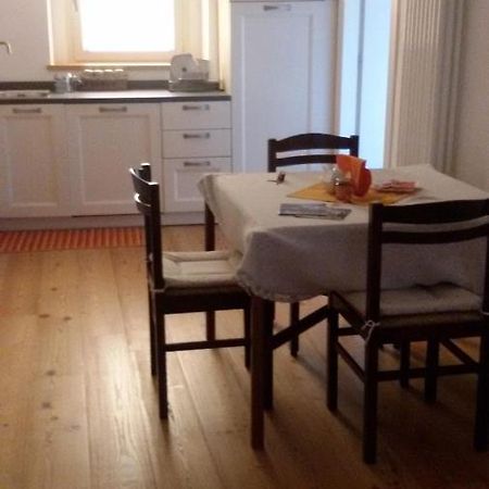 Catif Ladru Bed and Breakfast Cerveno Eksteriør billede